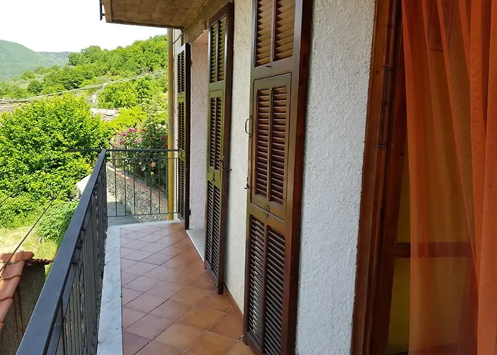 House * Pieve di Teco